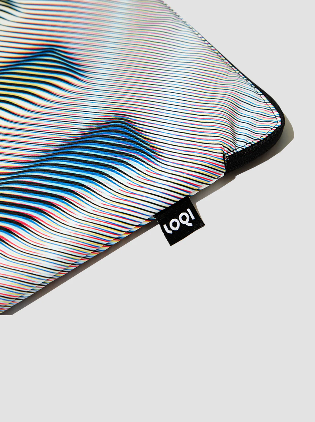 The WIRED Chrome 14” Laptop Sleeve - Image 4